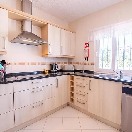 Casa Alegria - Perfect For Families Villa Lagoa (Algarve)